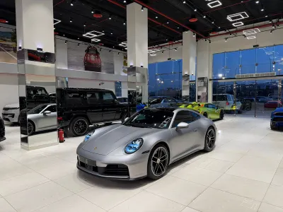 2025 بورش 911 كاريرا اس