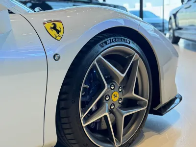 2021 Ferrari F8