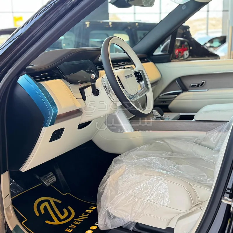 2026 Land Rover Range Rover HSE