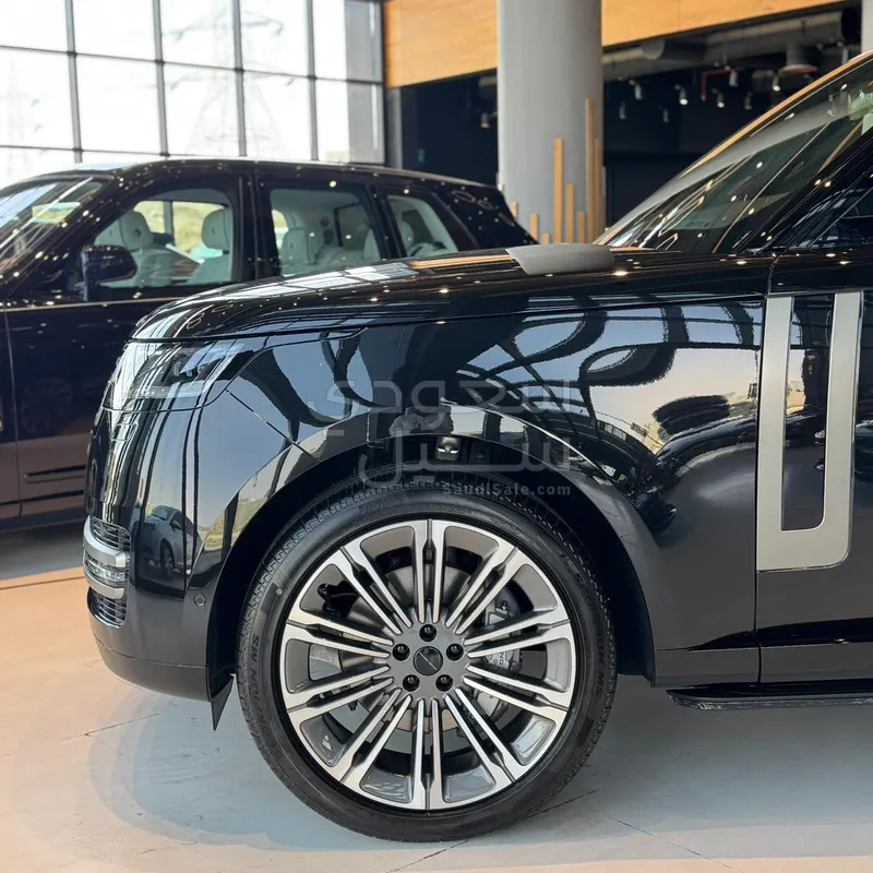 2026 Land Rover Range Rover HSE