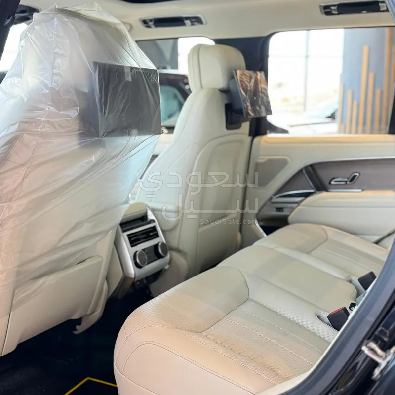 2026 Land Rover Range Rover HSE