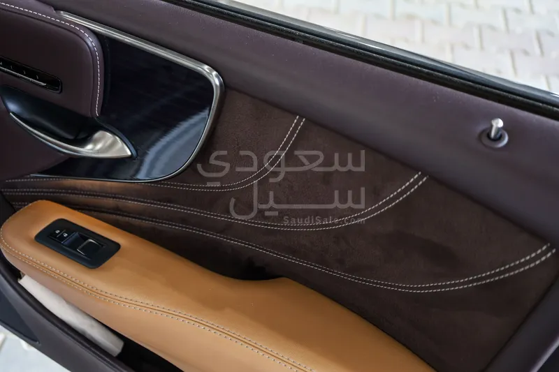 2019 لكزس إل إس 500إتش