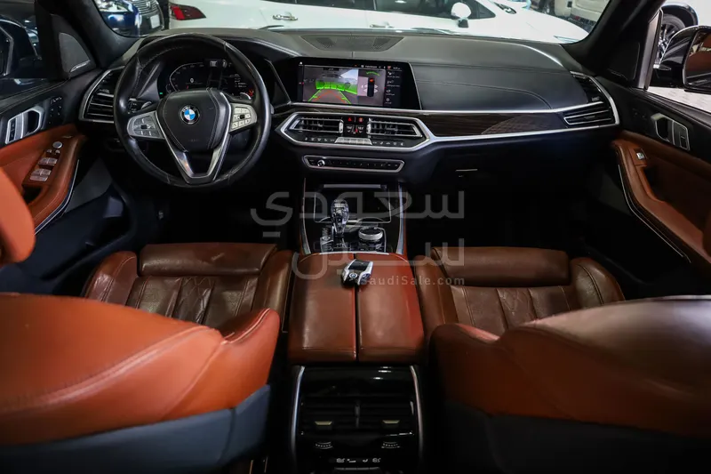 2019 بي ام دبليو الفئة اكس 7