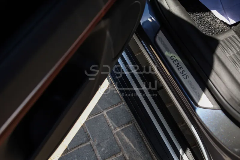 2025 Genesis GV 80