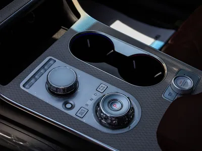 2025 Genesis GV 80