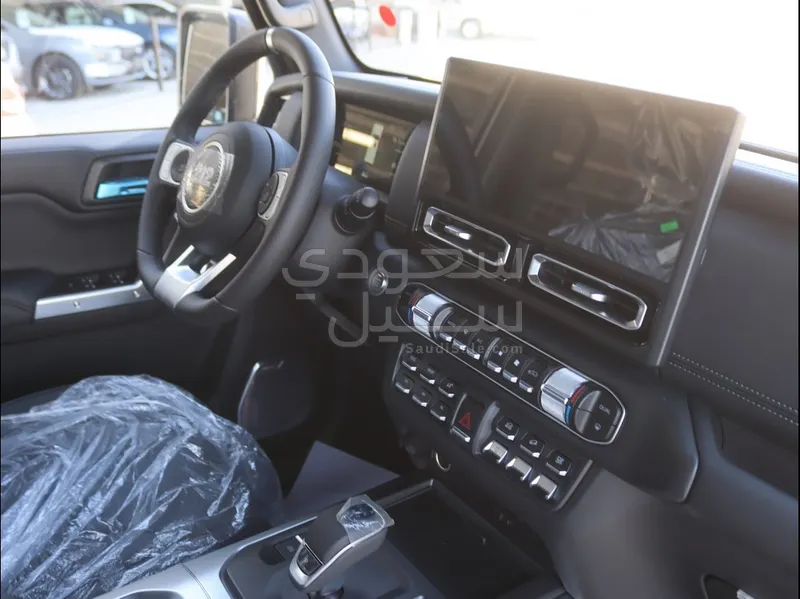 2027 باو 212 T01