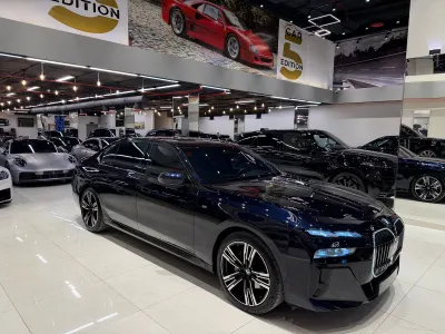 2024 بي ام دبليو الفئة السابعة 735أي