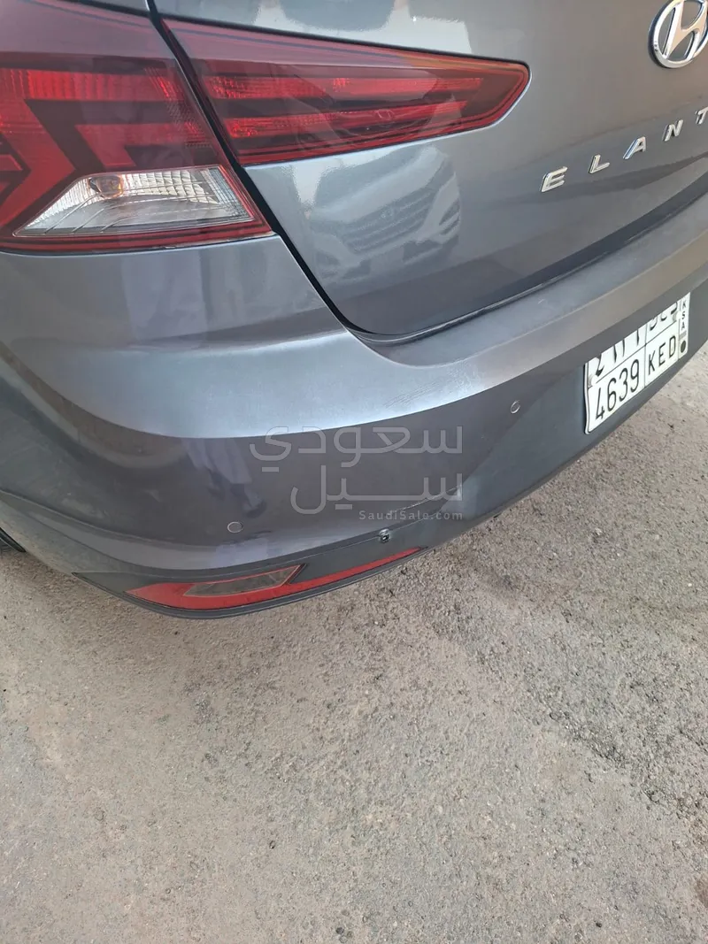 2019 هيونداي النترا