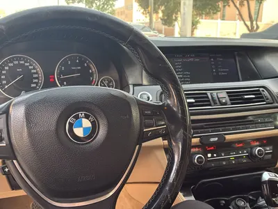 2012 بي ام دبليو الفئة الخامسة 520 أي