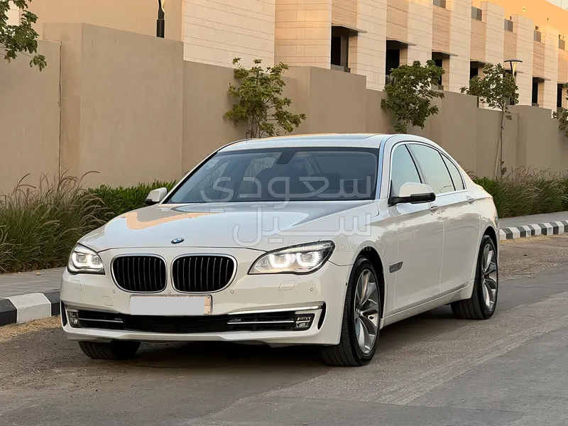 2014 بي ام دبليو الفئة السابعة 740 إل أي