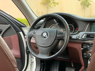 2014 بي ام دبليو الفئة السابعة 740 إل أي