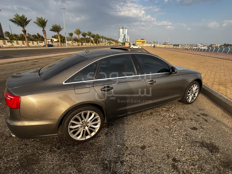 2013 اودي اي 6