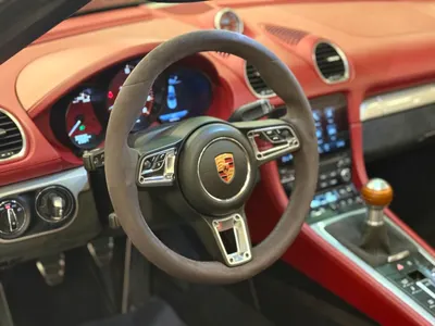 2020 بورش 718 جي تي 4