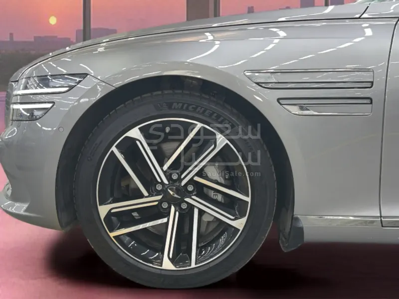 2026 Genesis G 80