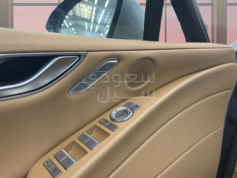 2026 Genesis G 80