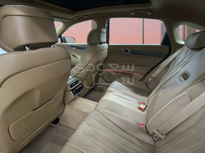 2026 Genesis G 80