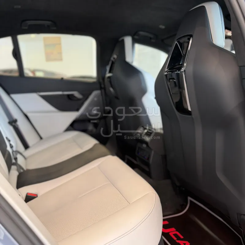 2026 BMW M Series M5