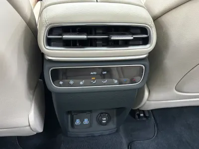 2026 Genesis GV 80