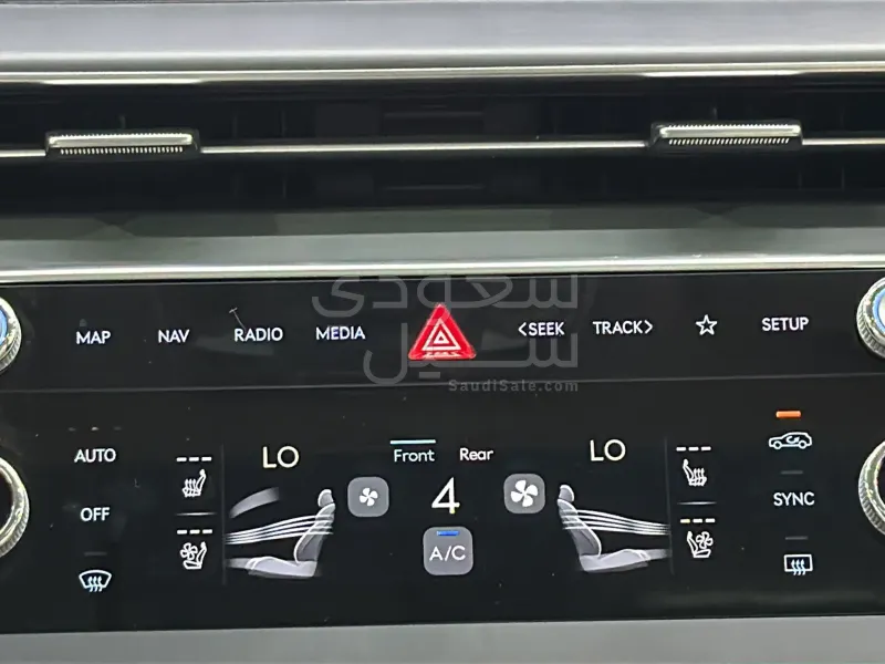 2026 Genesis GV 80