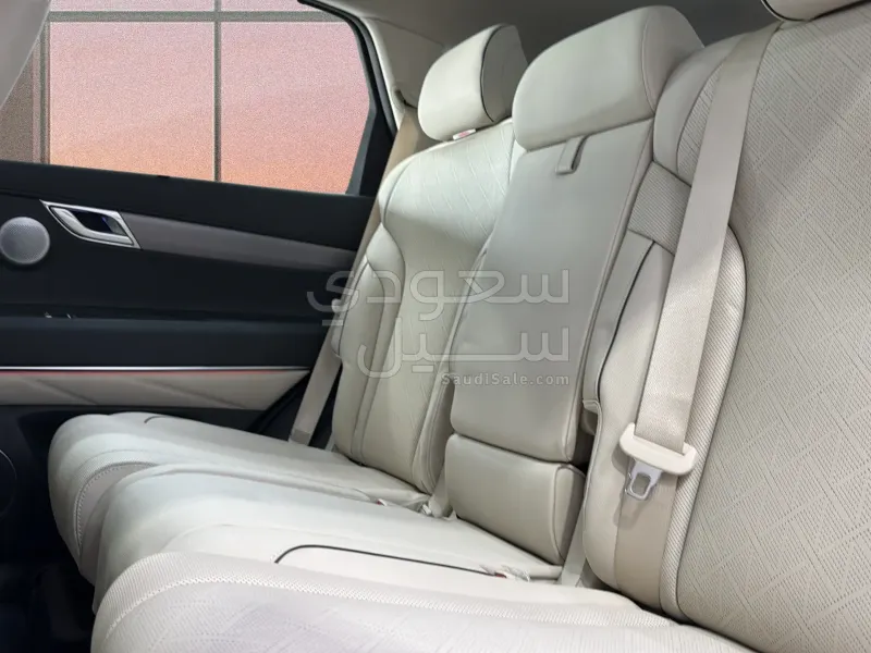 2026 Genesis GV 80