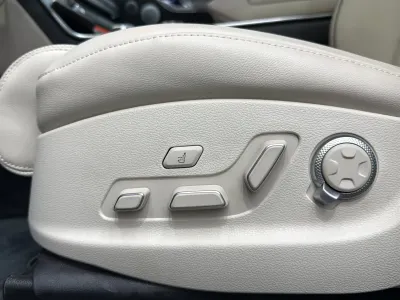 2026 Genesis GV 80