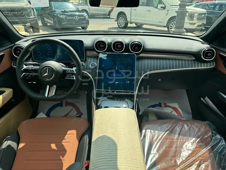 2024 مرسيدس - بنز سي 200