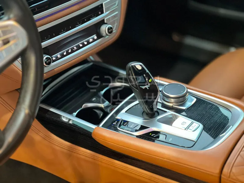 2021 BMW 7 Series 730Li