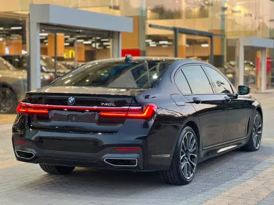 2021 BMW 7 Series 730Li