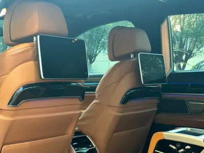 2021 BMW 7 Series 730Li