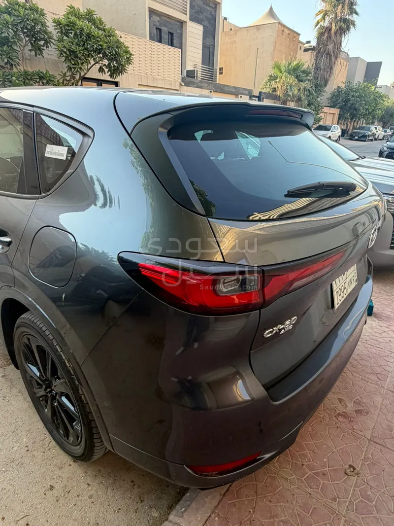 2025 مازدا سي اكس 60
