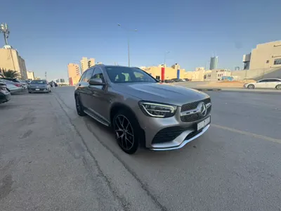 2020 مرسيدس - بنز جي إل سي 200 اي ام جي