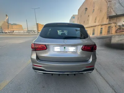 2020 مرسيدس - بنز جي إل سي 200 اي ام جي