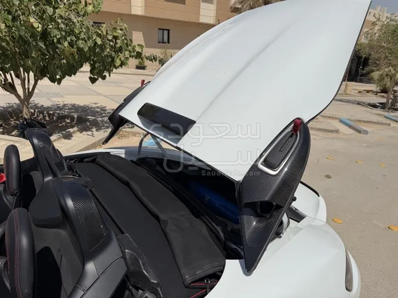 2025 بورش 718 سبايدر