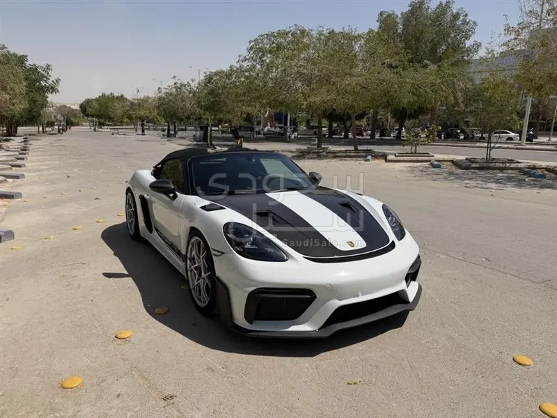 2025 بورش 718 سبايدر