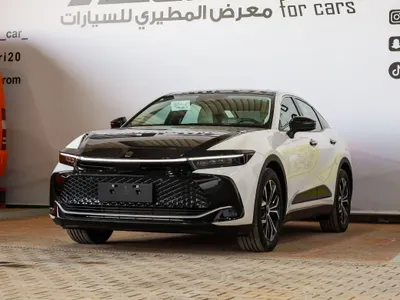2023 تويوتا كراون