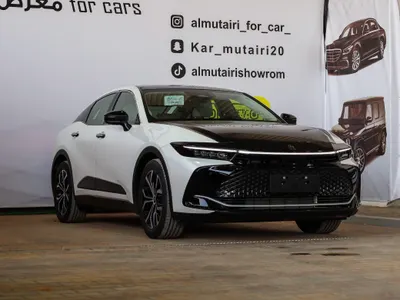 2023 تويوتا كراون
