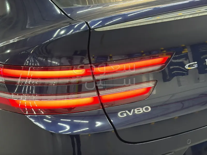 2025 جينيسيس جي في 80