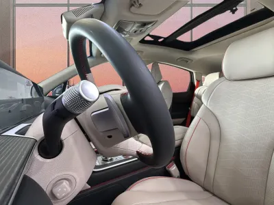 2025 جينيسيس جي في 80