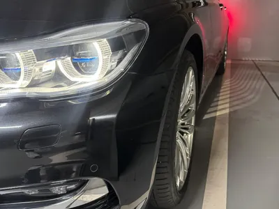 2018 بي ام دبليو الفئة السابعة 750 إل أي إنديفيجوال