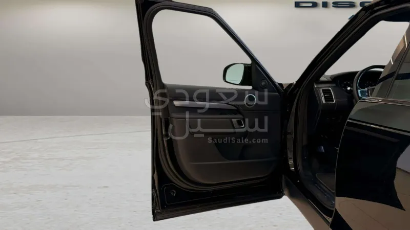 2025 لاند روفر ديسكفري سبورت