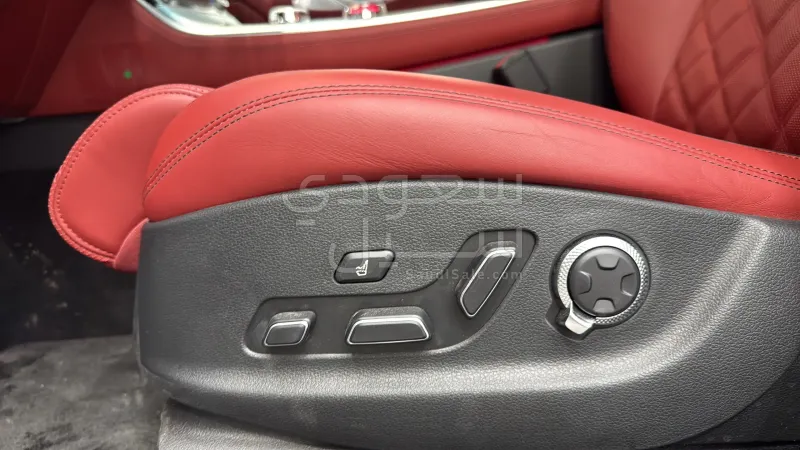 2025 Genesis GV 70