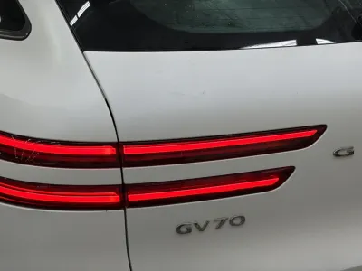 2025 Genesis GV 70