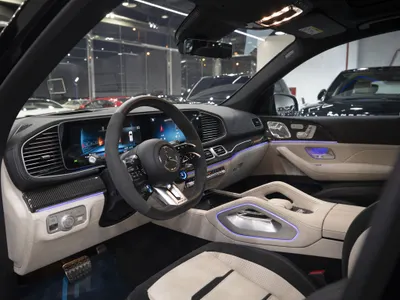 2024 مرسيدس - بنز جي إل إي 63 أي إم جي