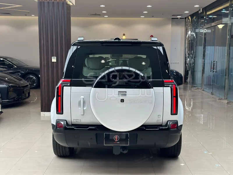 2025 روكس 01