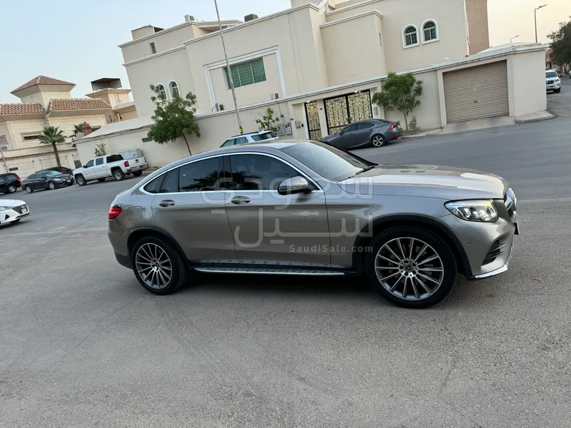 2019 مرسيدس - بنز جي إل سي 250