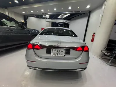 2025 مرسيدس - بنز إي 200