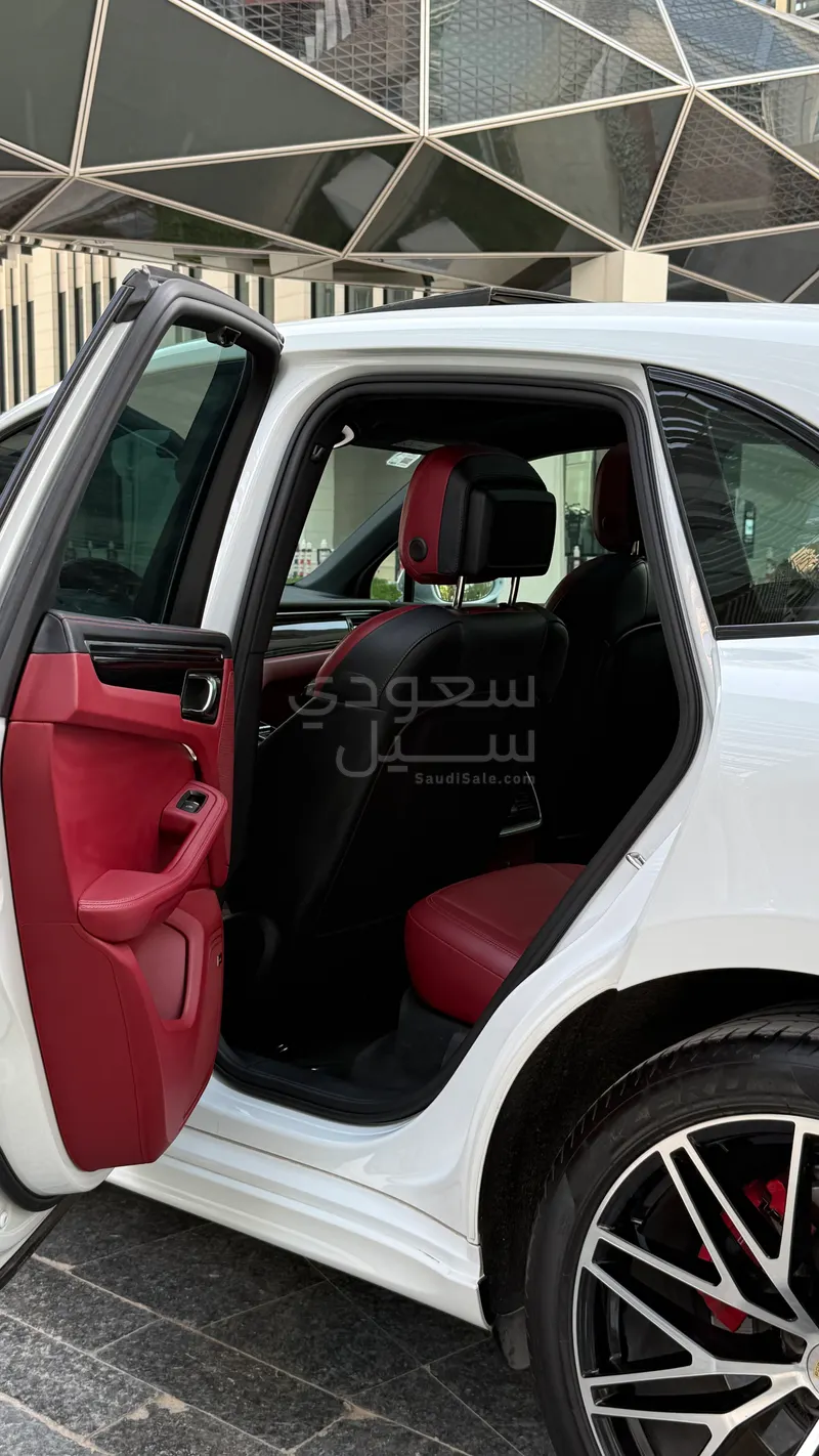 2023 بورش ماكان جي تي اس