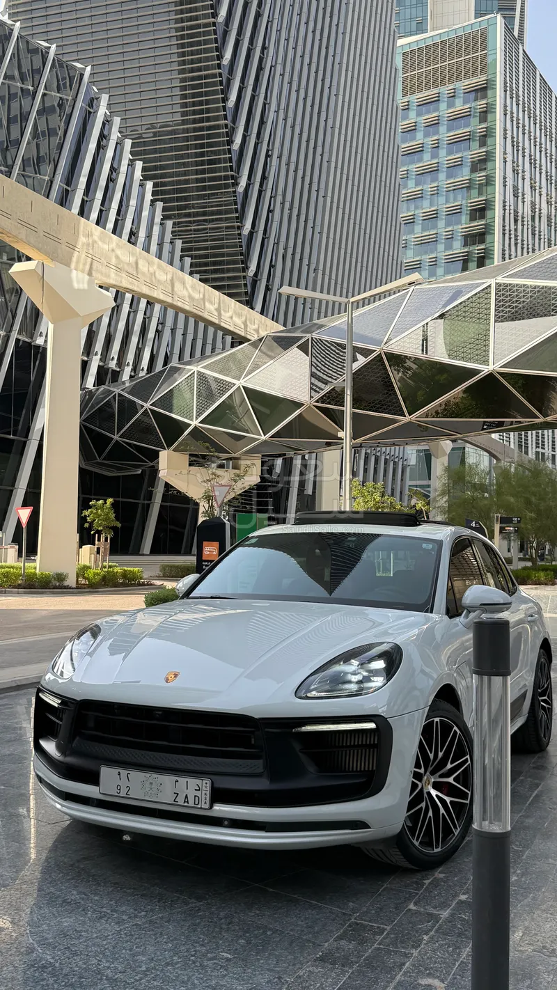 2023 بورش ماكان جي تي اس