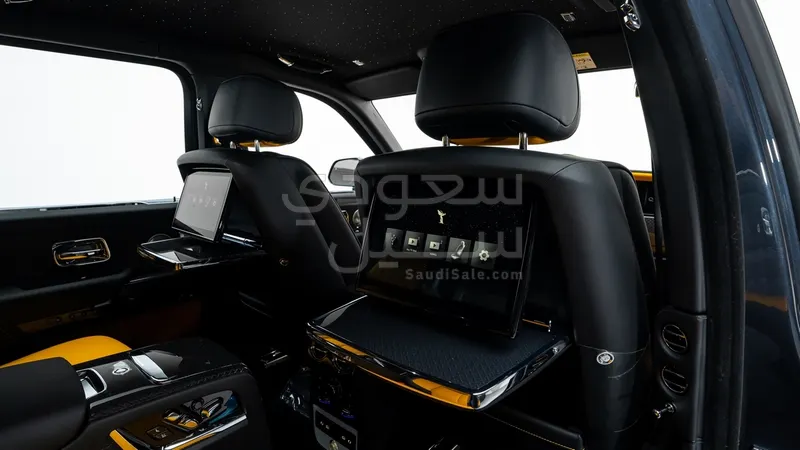 2026 رولز رويس كولينان بلاك بادج