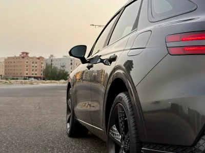 2022 جينيسيس جي في 70